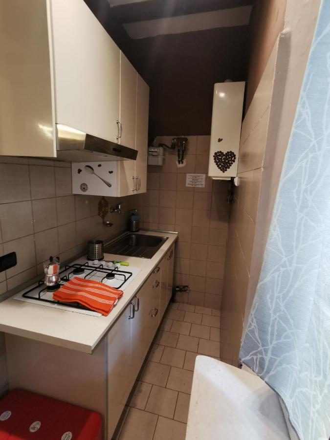 Apartamento La Fermata Parma Exterior foto